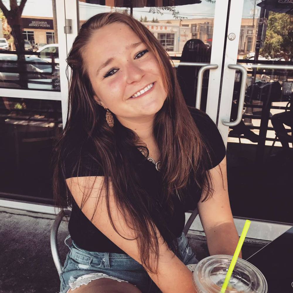 Meet your Posher, Taryn